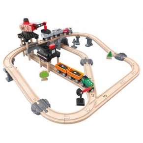 Hape - ЖП комплект с товарно депо